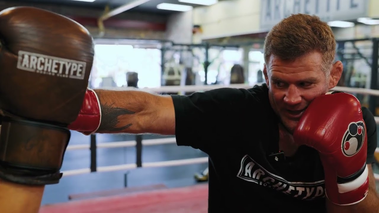 Great Combinations in Boxing ( Beginners need to learn these)