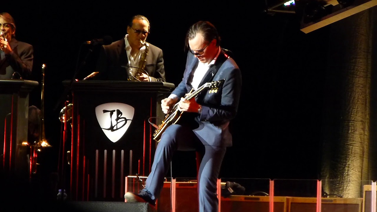 Joe Bonamassa - All Aboard - 10/23/15 Echo Arena - Liverpool, UK
