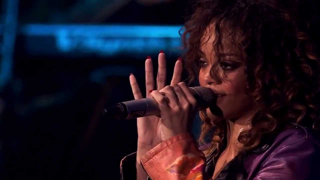 Rihanna - Half Of Me