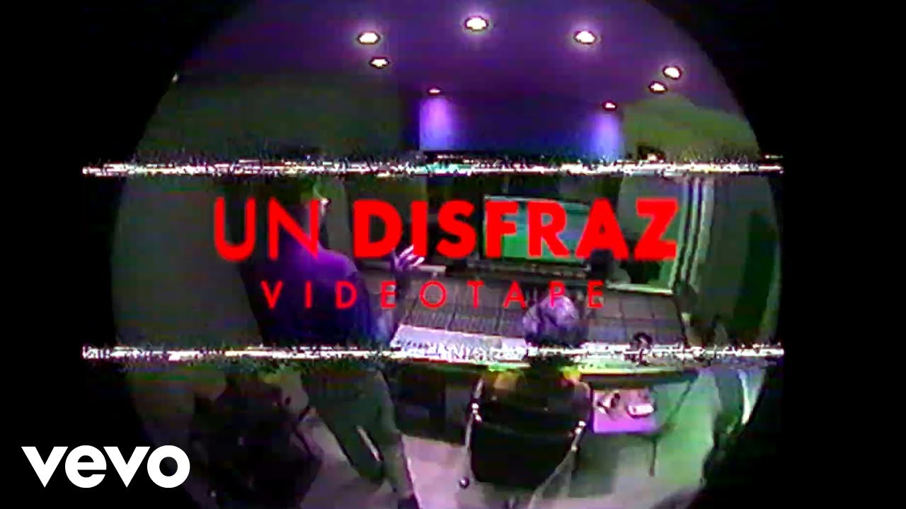 Videotape - Un Disfraz