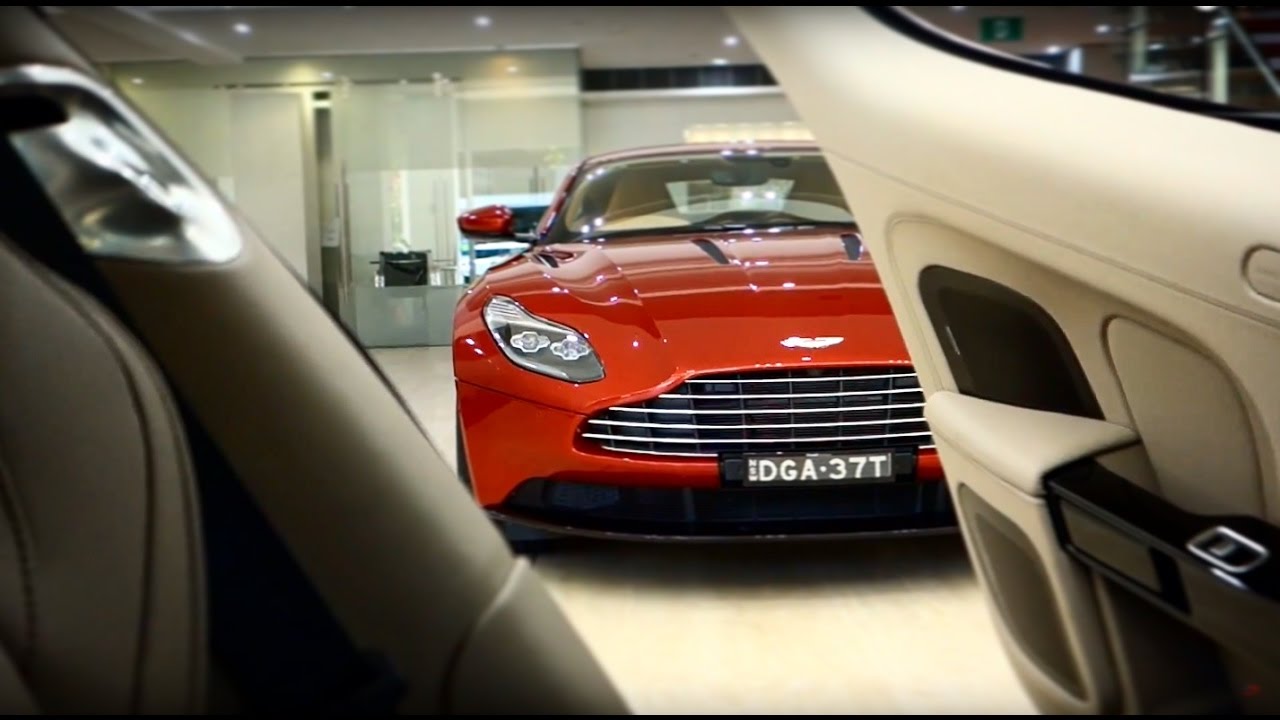 Aston Martin DB11, Cold start, and Interior test!