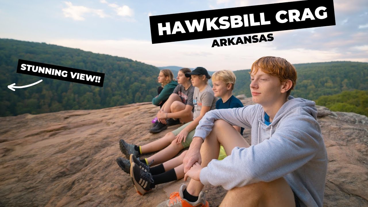 ICONIC ARKANSAS VIEW!! | Hawksbill Crag-Whitaker Point Hike | BEST VIEW IN ARKANSAS!
