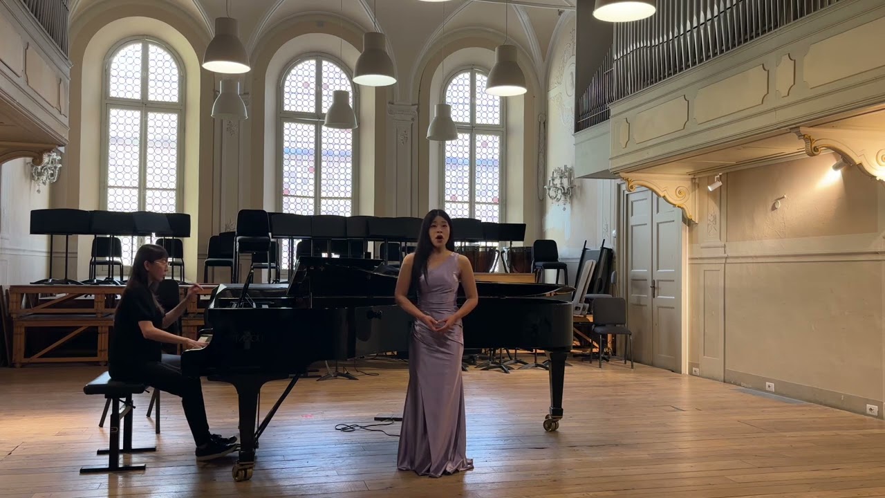 Hyeonjung Kim - Bel raggio lusinghier (Semiramide)