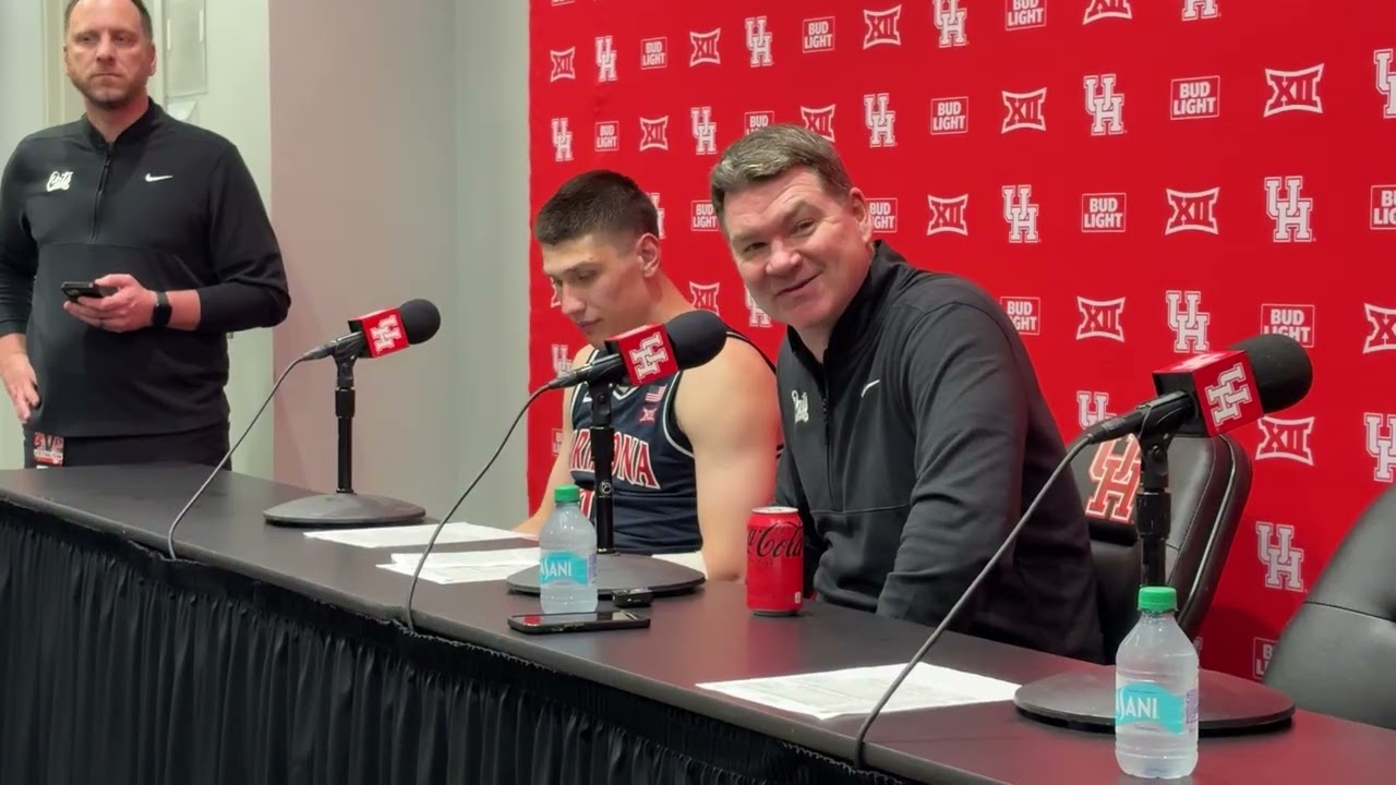 Arizona head coach Tommy Lloyd reacts to 73-66 win over Houston Cougars