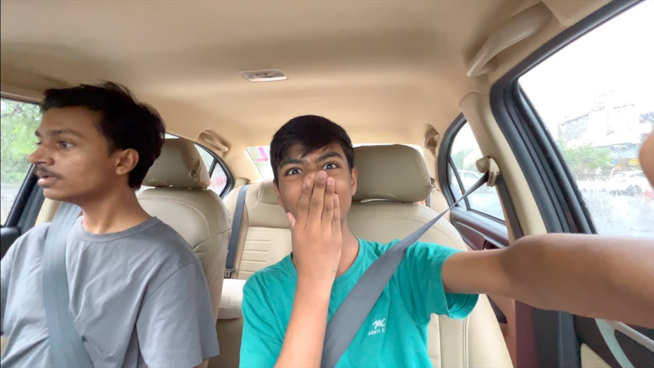 First Time Akele Gaadi Chalai 😍 Bhayankar Baarish Me 🥶 - Rishav Vlogs