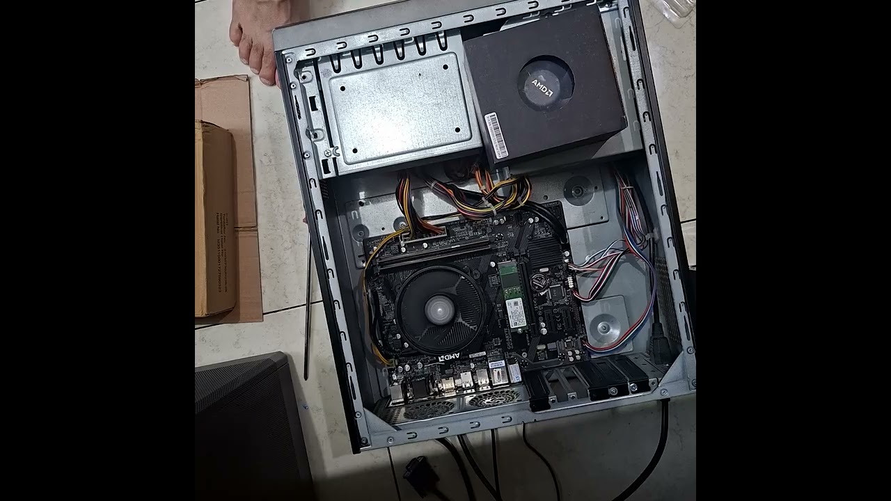 Unboxing 4600G + AK400