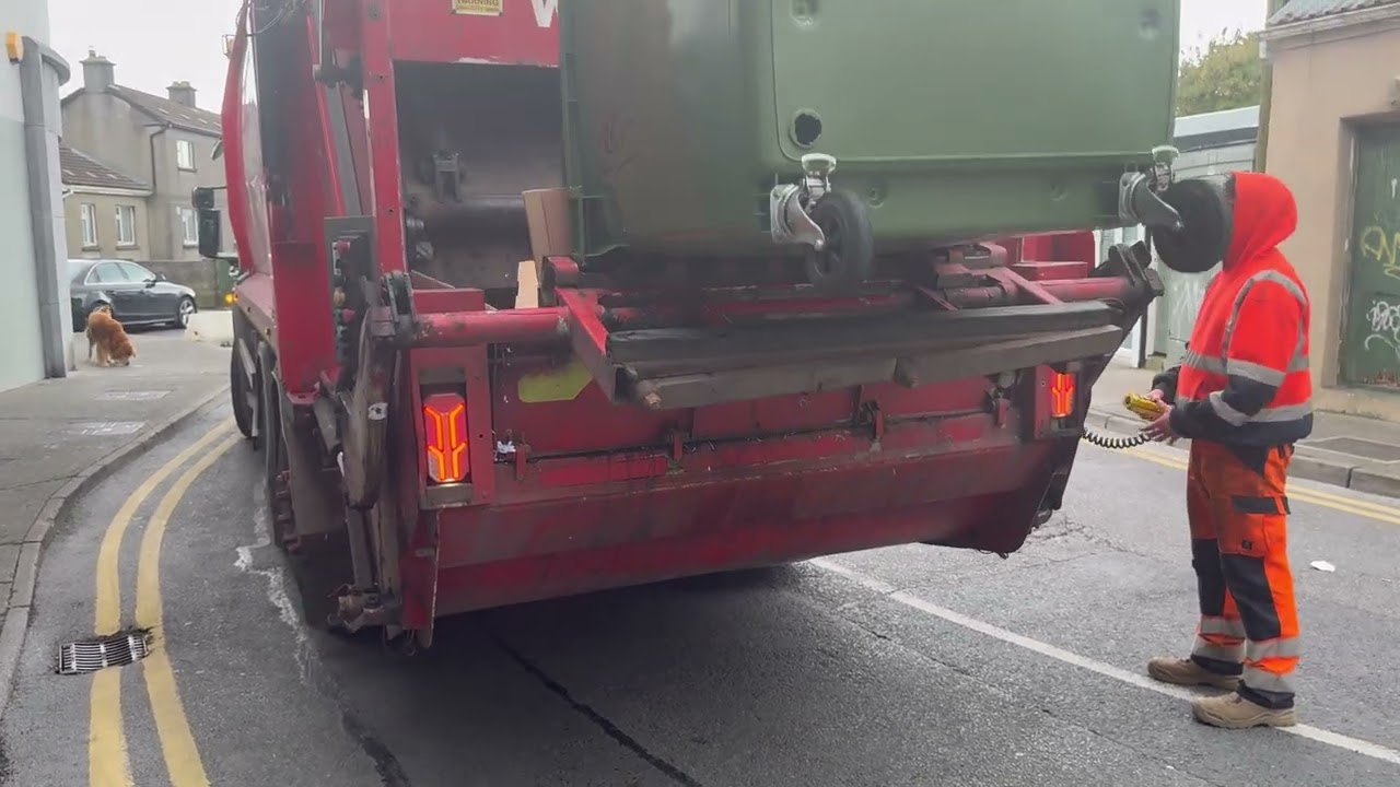 Walsh waste Mercedes eonic collecting ￼ commercial recycling 