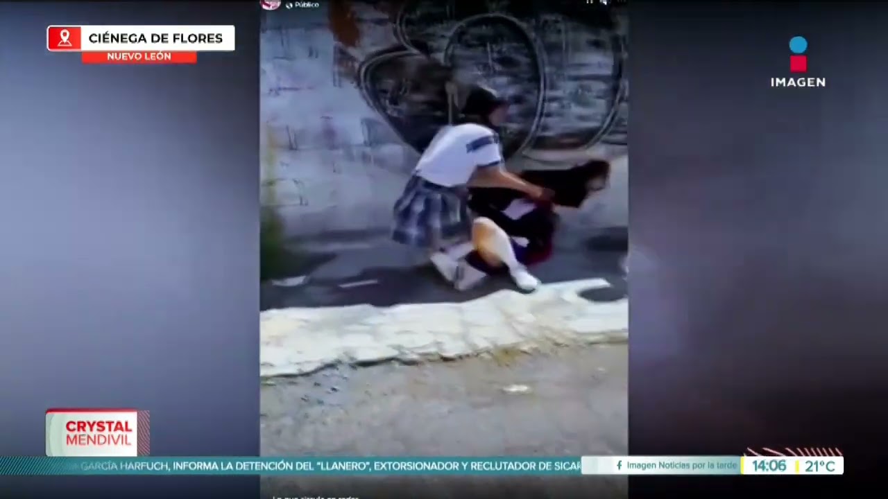 Se difunden peleas entre mujeres estudiantes en Nuevo León | Crystal