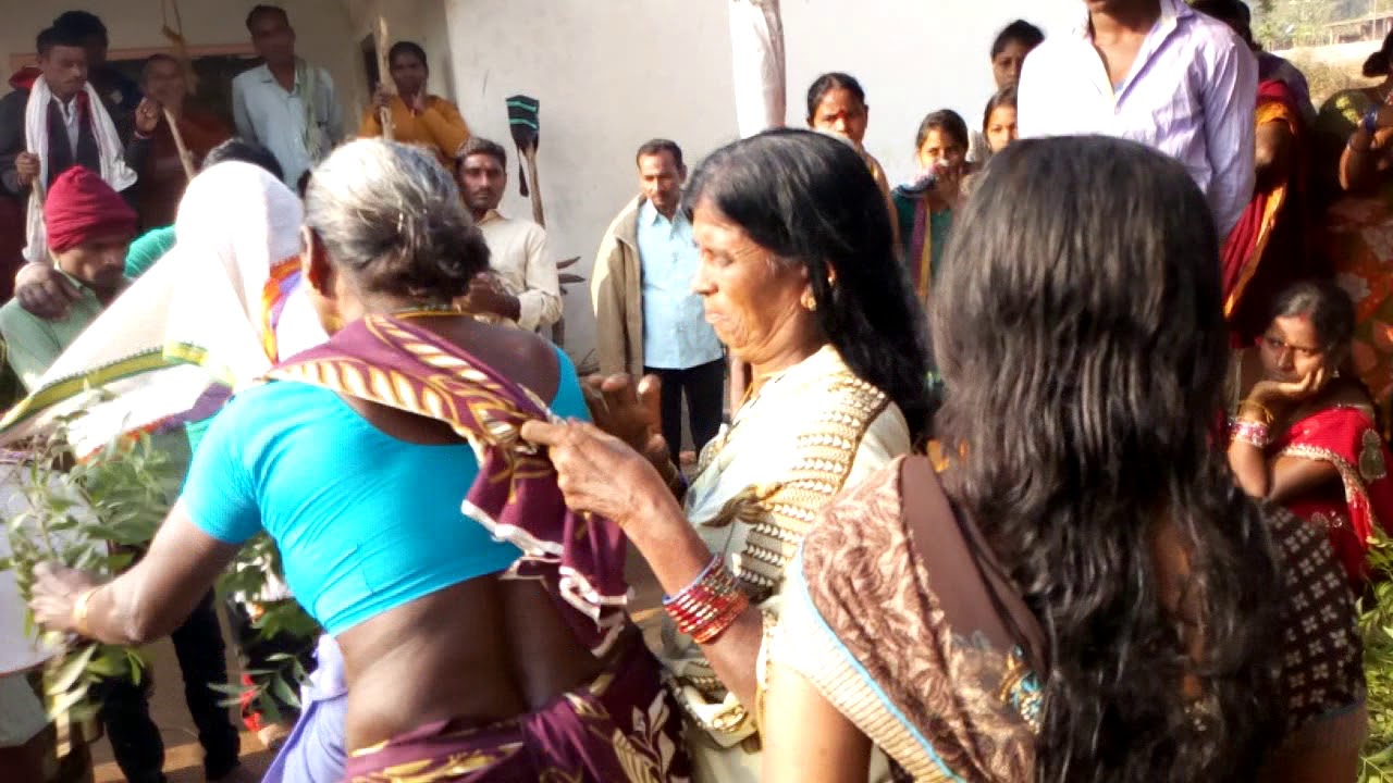 Pambqlas kolupu bomapur