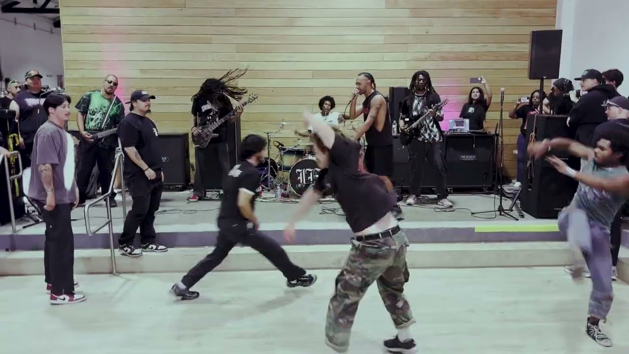 DISPLACED FIRST SHOW 9/7/25