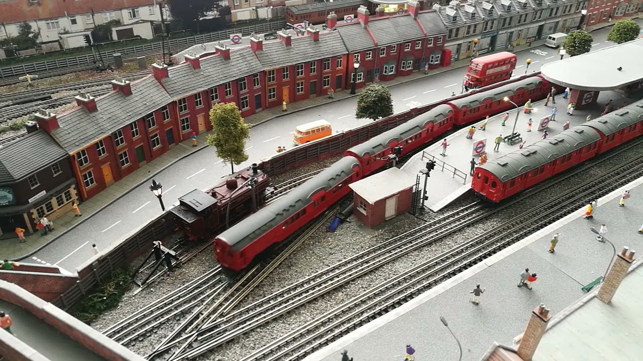 My London Underground Model Railway 1920 1960