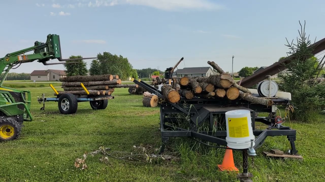 SMALL SCALE LOGGING TRAILER