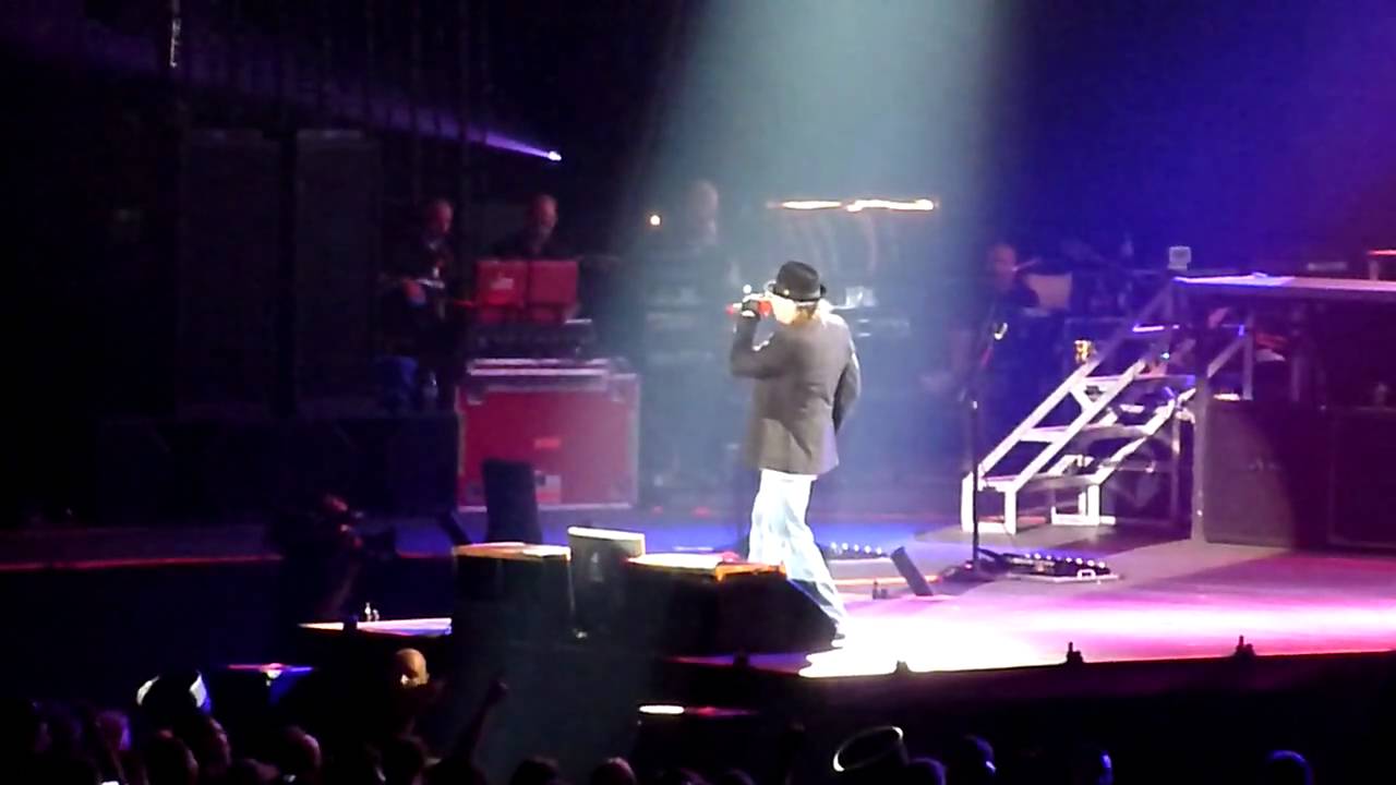 HD. Guns N' Roses. This I Love. 08.06.2010. Moscow