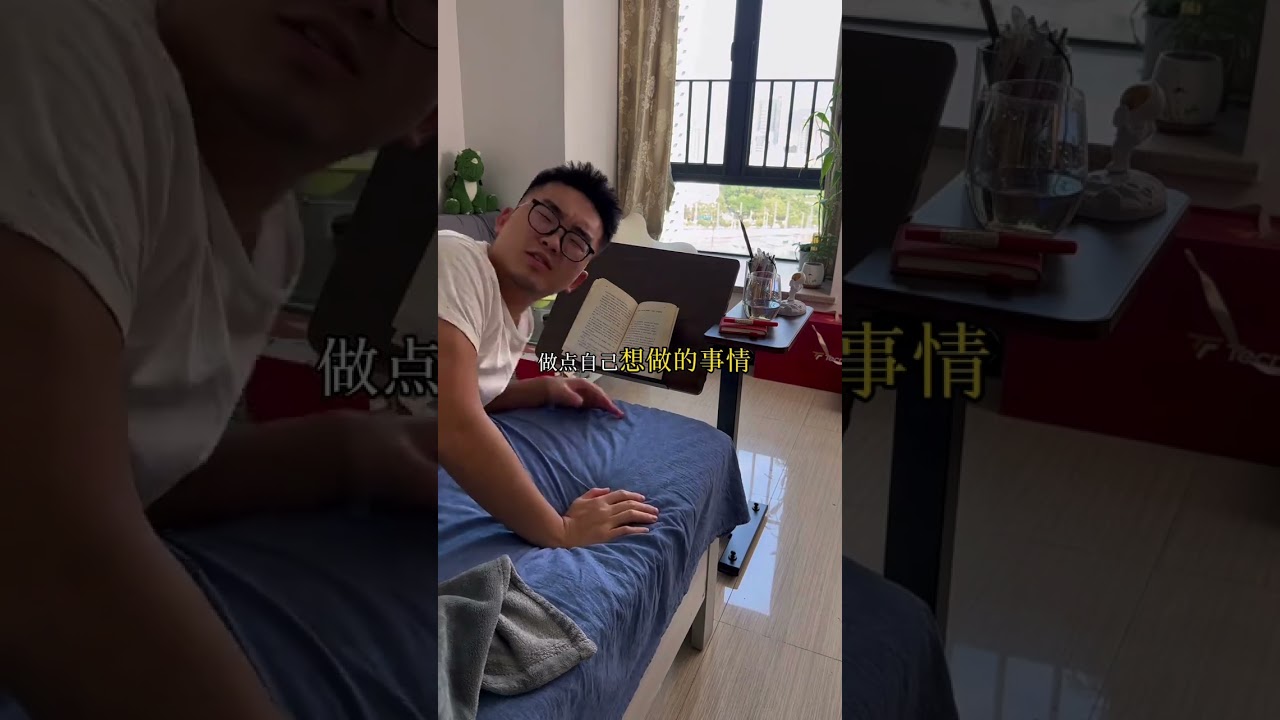 One Man's Journey: Living Alone and Mastering Mini Furniture