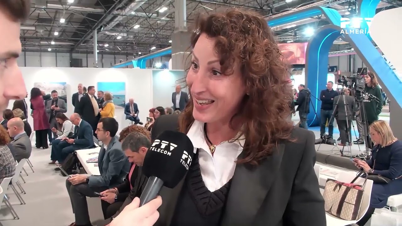Entrevista con la alcaldesa de Almer&iacute;a en Fitur