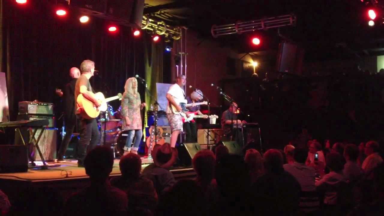 Albert Lee /w Notorious Cherry Bombs "Country Boy"