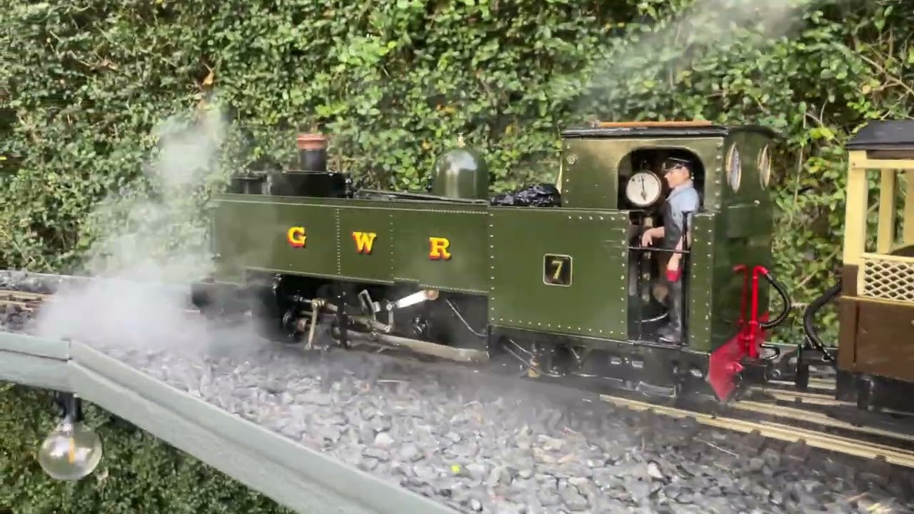 Christmas running on the Monkton Vale Light Railway, December 2025