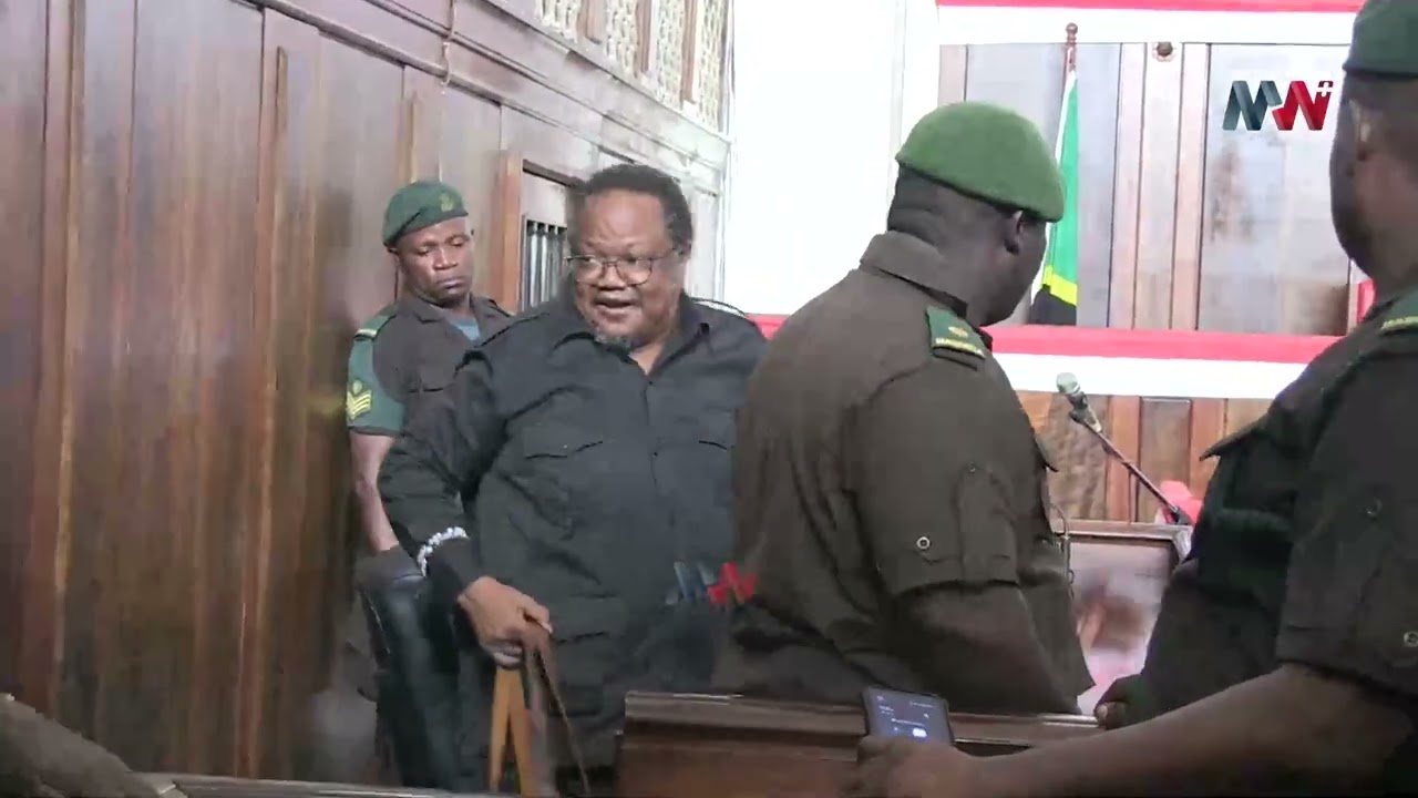 LISSU AWAGALAGAZA MASHAHIDI, WAJICHANGANYA, WAKILI WAKE ATEMA CHECHE ZA MOTO, AWATWANGA VIKALI