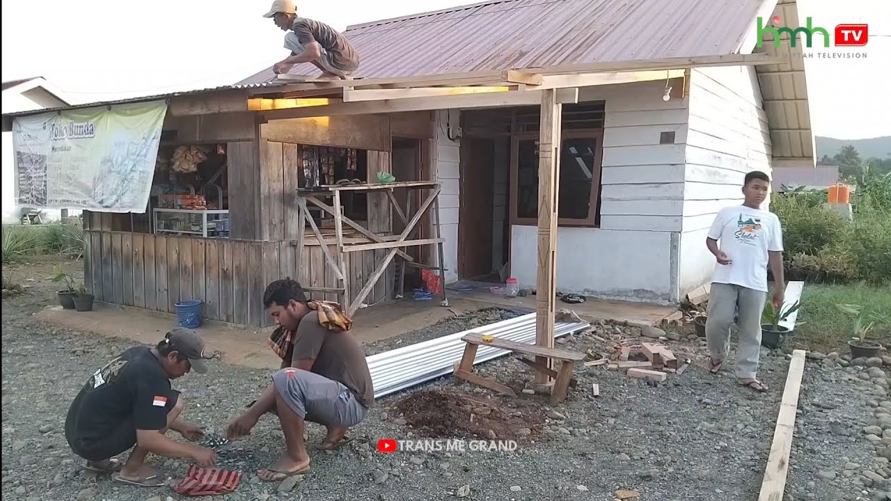 PENAMBAHAN TERAS RUMAH TRANSMIGRASI