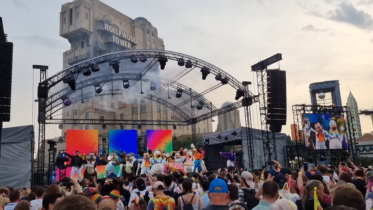 Cérémonie d'ouverture Disneyland Paris Pride