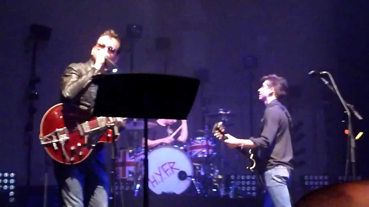 Arctic Monkeys feat Richard Hawley - You and I @ Olympia Paris - 03/02/2012