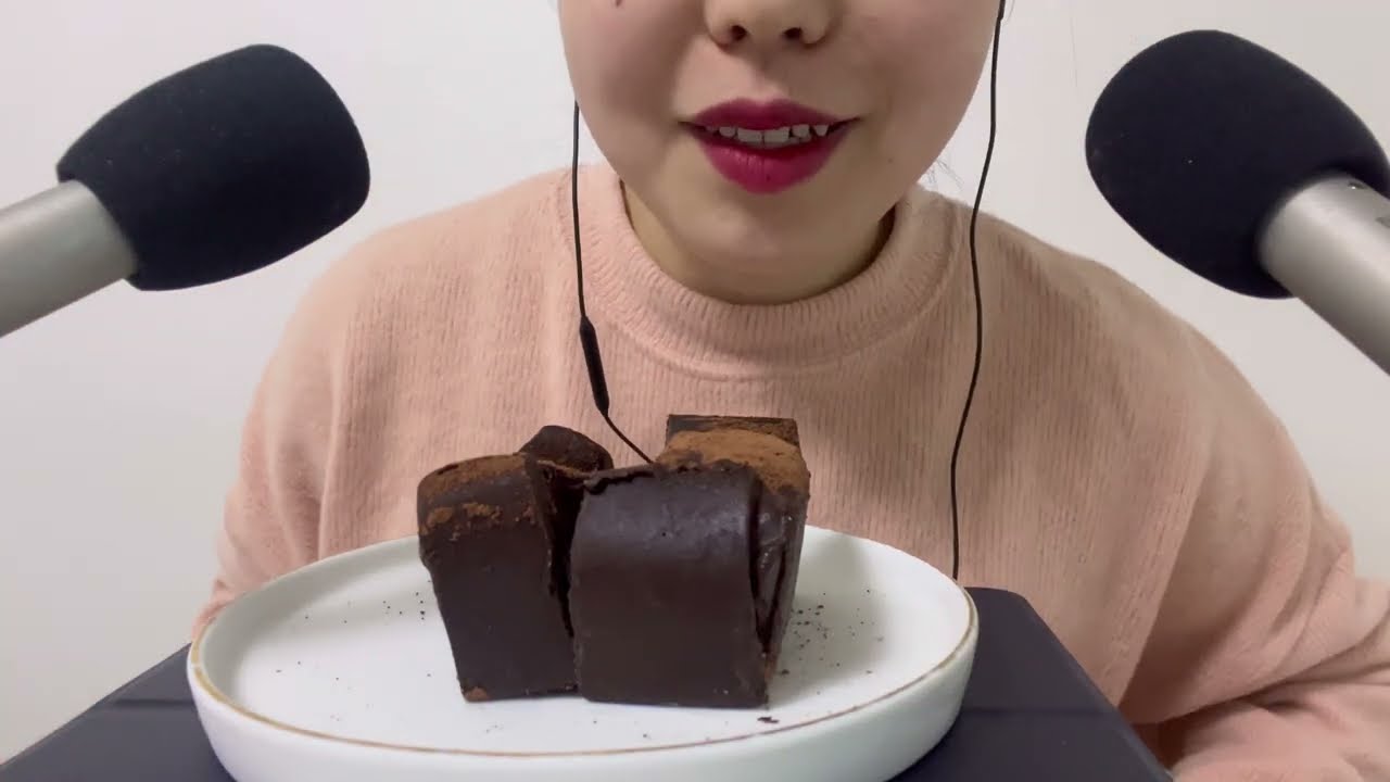 K ASMR 직접 만든 꾸덕한 🍫초코무스 케이크 이팅사운드🤎
