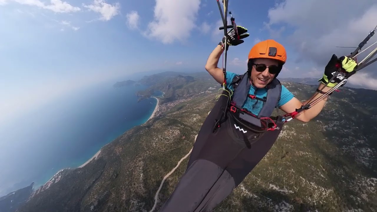 Paragliding free flight at Oludiniz in October