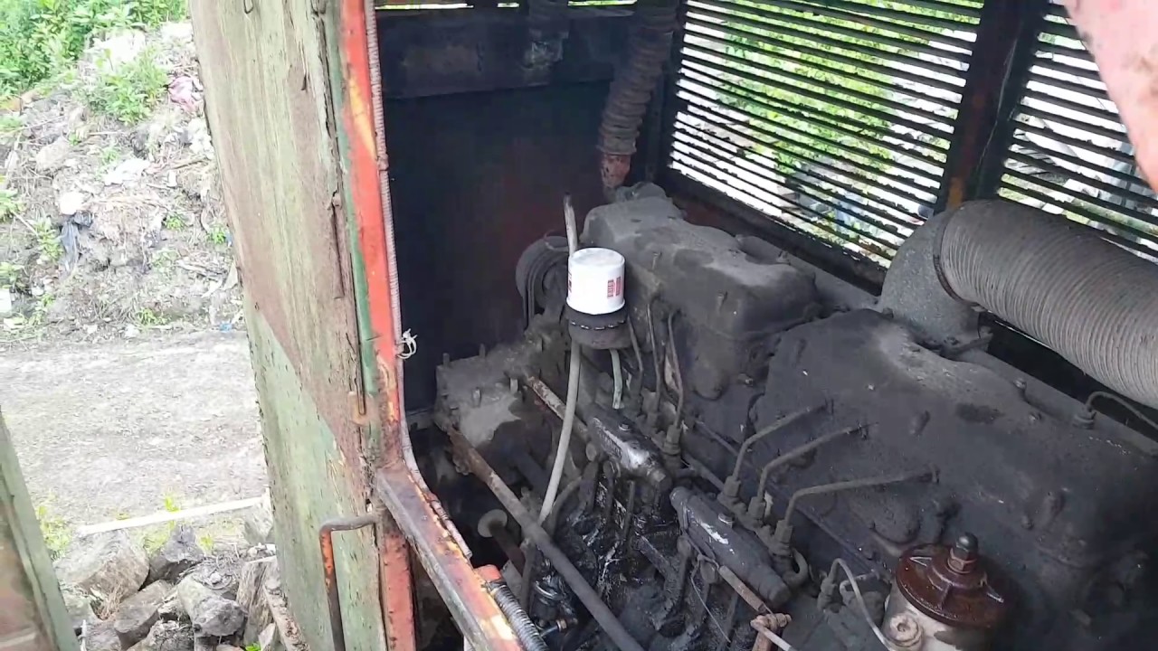 Vintage Gardener 180 start up after 8 years.  Vintage crusher