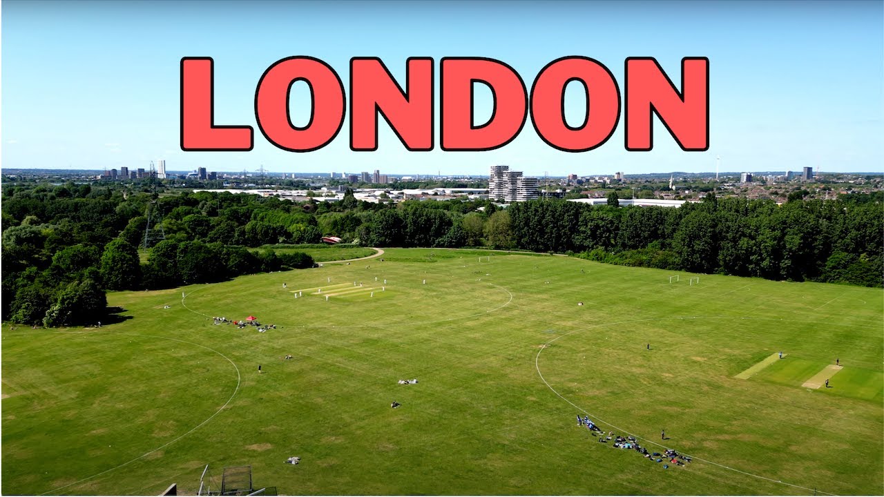 Aerial Exploration - Captivating London's Beautiful Parks from Above with a Drone!