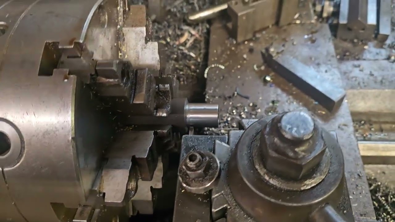 part 2 sawmill repair ,1941 defiance boring mill and Monarch lathe