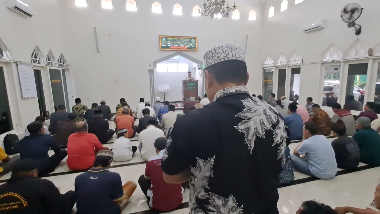 @Khutbah dan sholat Jum'at masjid haji alabror kab Pati Jawa Tengah Khotib Ustadz Agus Rofiq M. Ag. 