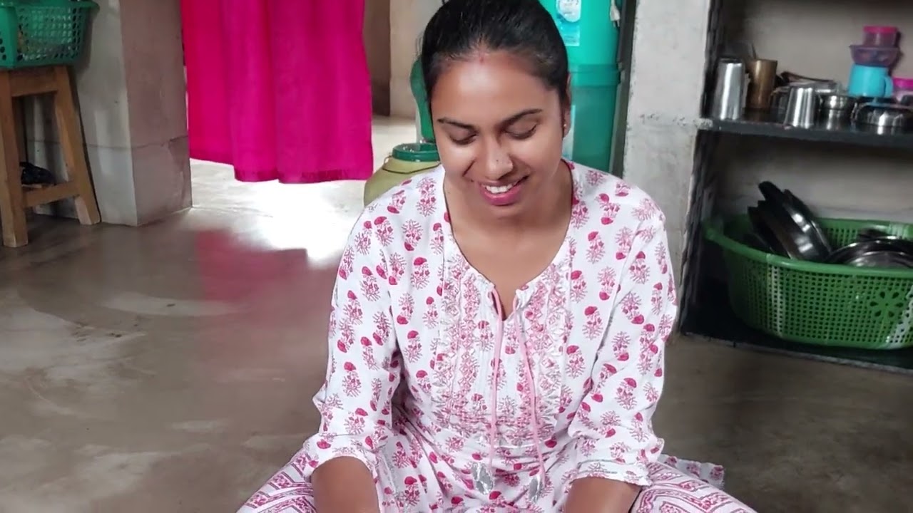 কি হবে কি জানি ???😍😍 #puja #food #vlog #bengalivlog #chowmein #teasty #try #feelings