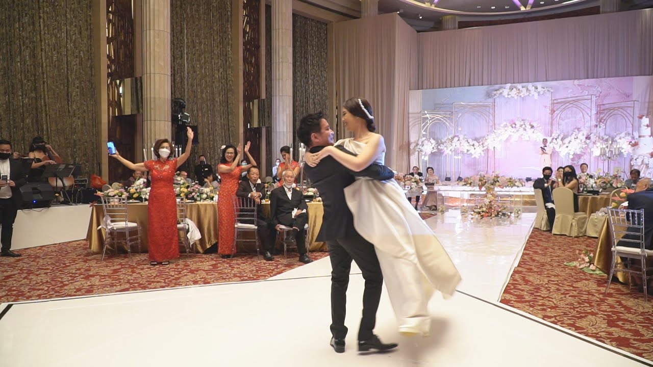 Salmon & Agnes / Nothing's Gonna Change My Love For You Wedding First Dance / Dancefirst Indonesia