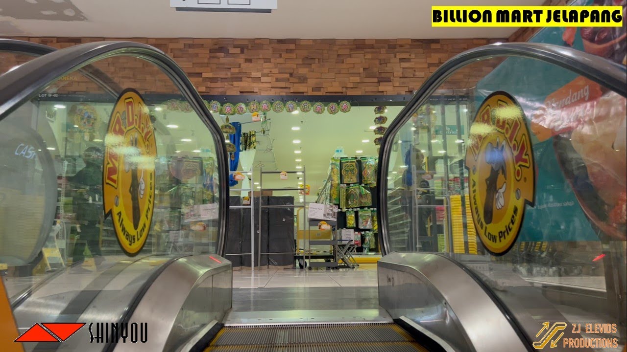 2 Shinyou Escalators at Billion Mart Jelapang, Ipoh, Perak, Malaysia.