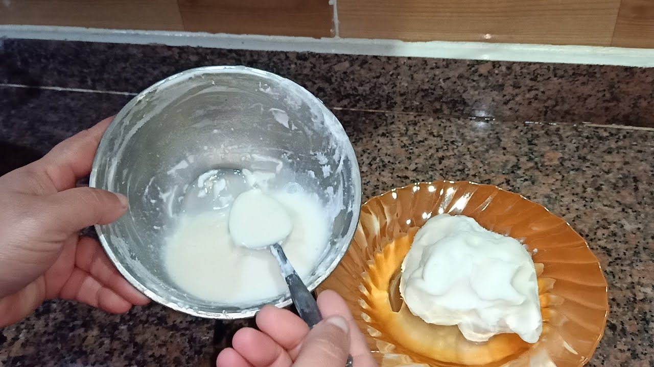 طريقه خض القشطه وتحوليها لذبده وأعرفك أيه هو الخض البيسدخدم فى معجنات كتير