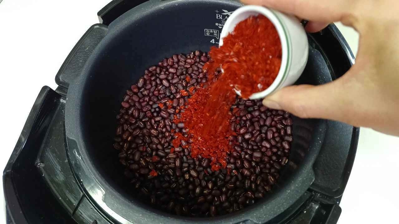 왜? 이제야 팥 에다 고추가루를 넣는걸 알았을까요