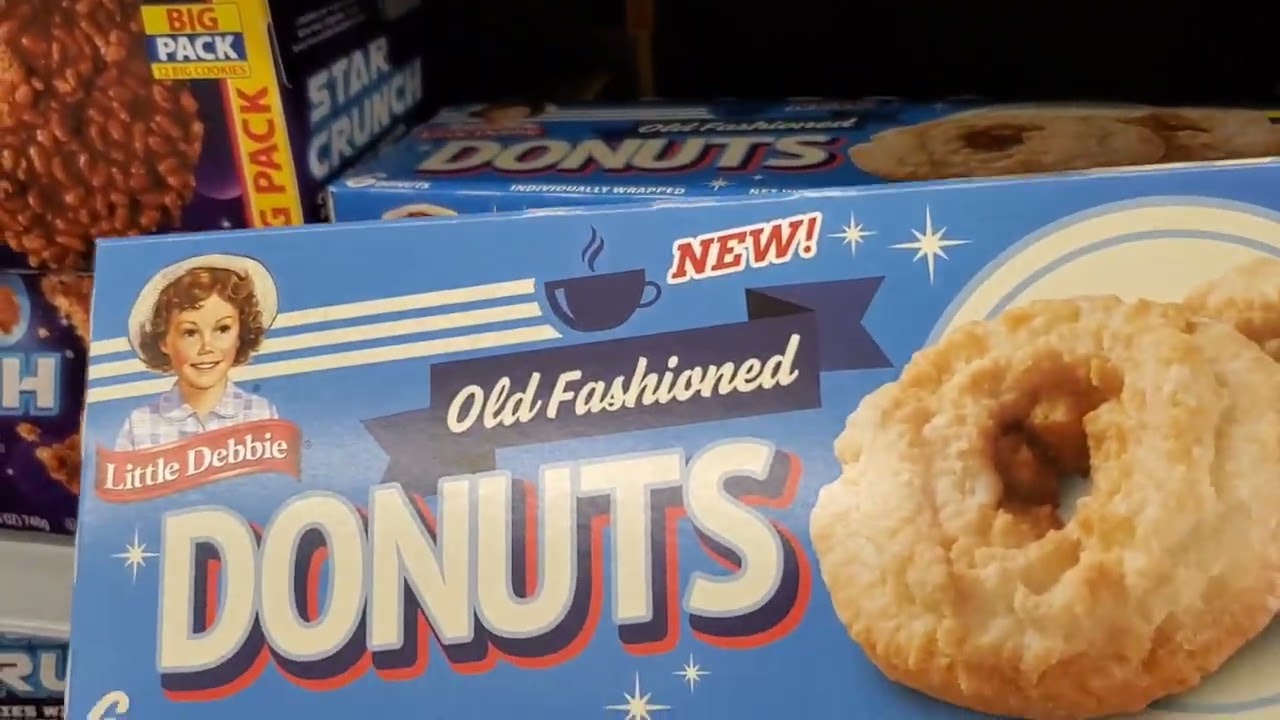 ASMR! AMAZING! SNACKS CAKE AISLE: SHOPPING @Walmart #amazing #asmr #shopping #snacks #aisle 