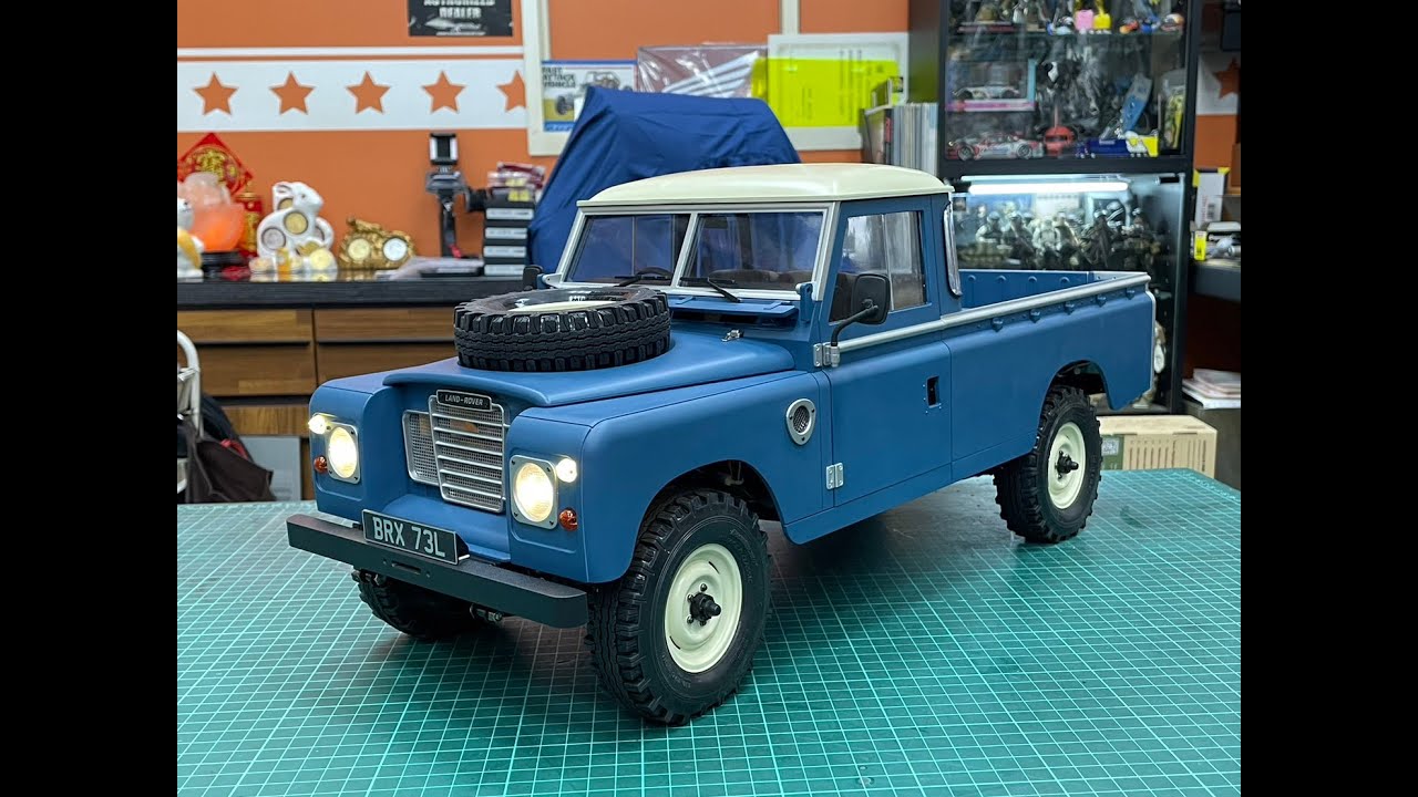 RC 1/10 BOOMRACING BRX02 LAND ROVER S3 109 #73L