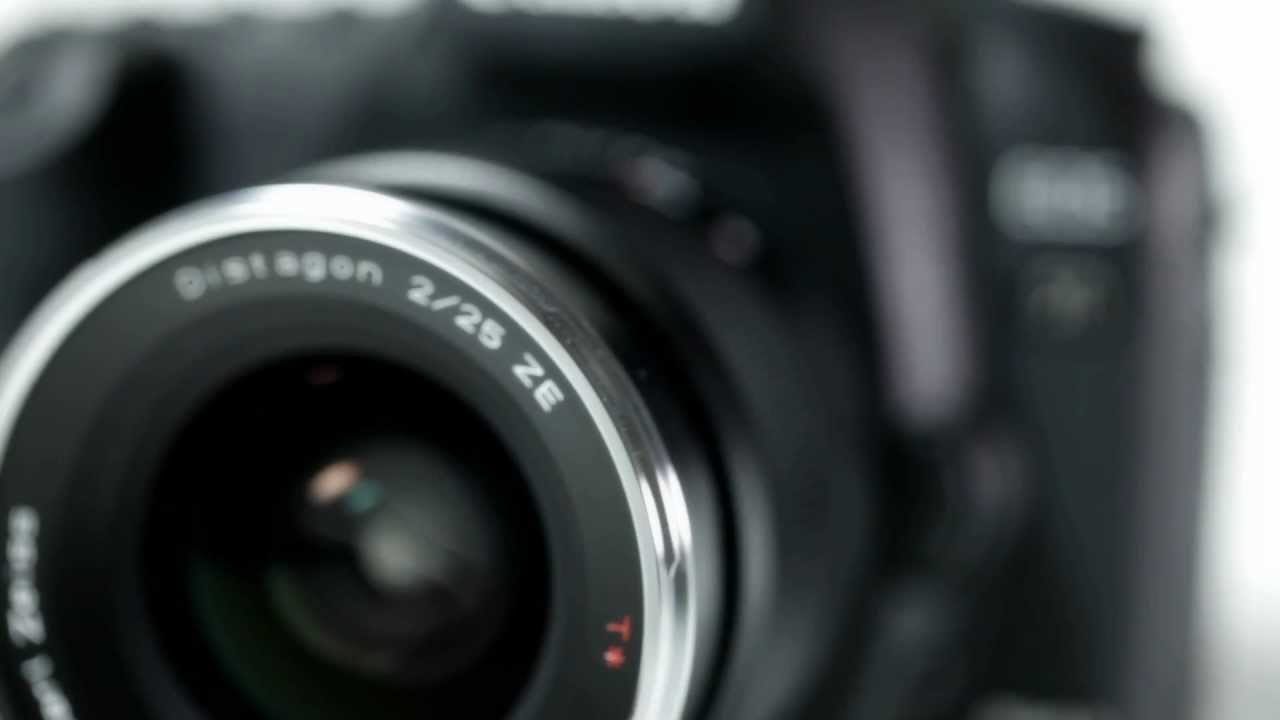 Carl Zeiss Lenses - Distagon T* 2/25