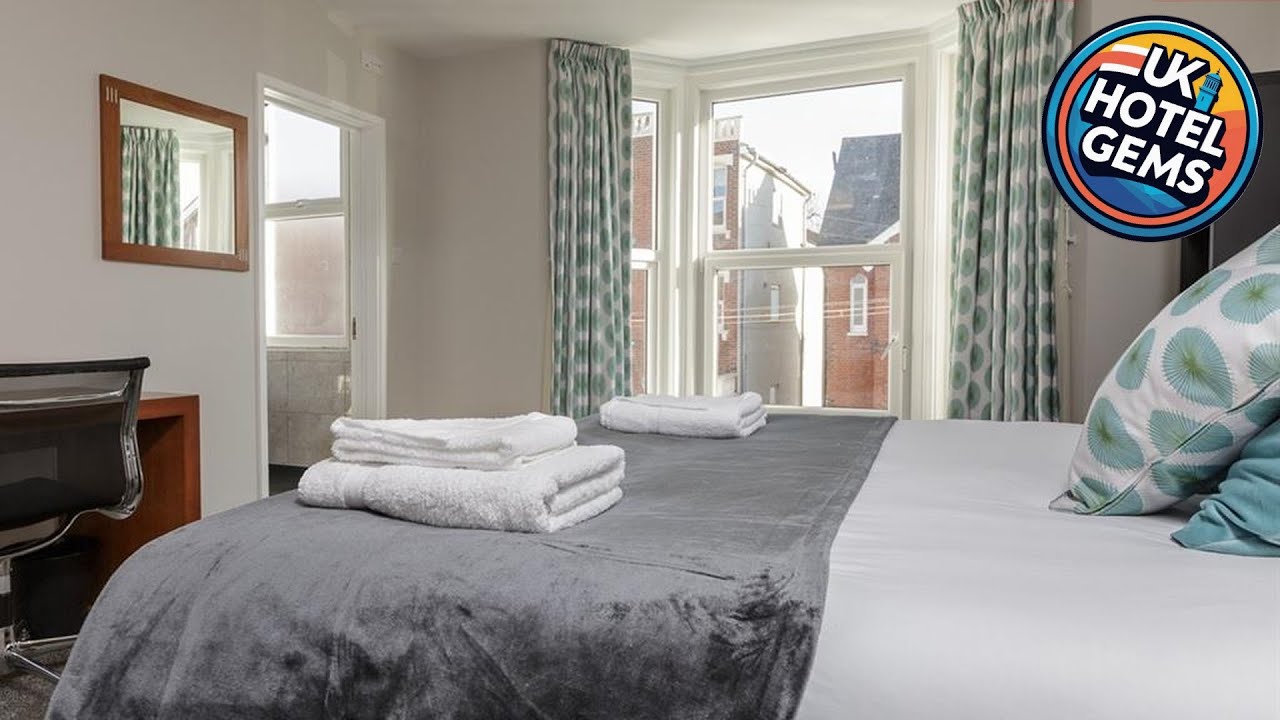 Blue Star House | Portsmouth, United Kingdom | Hotel Review 🏩