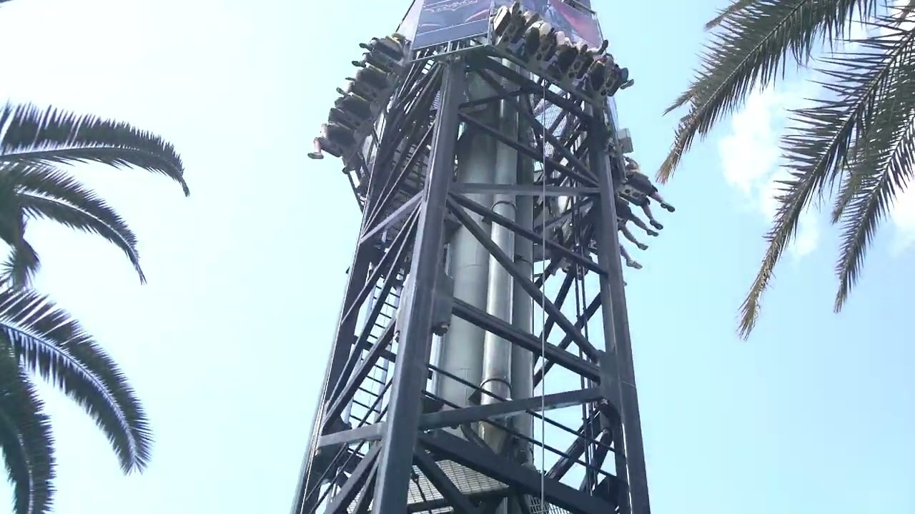 Batwing Spaceshot at Movie World