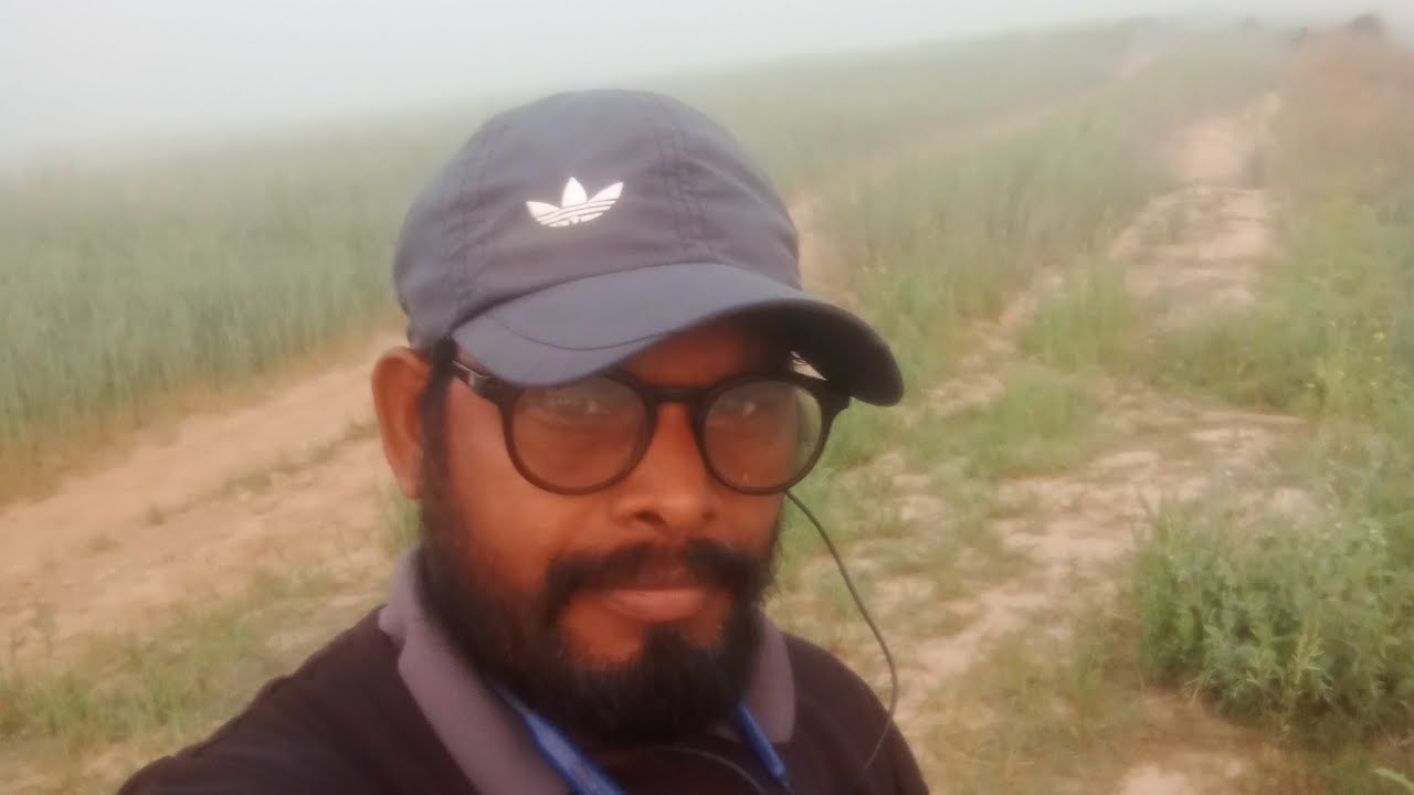 #Radhika_Ji #मुंगेरीलाल_सासा के गार में मूली अँटक गई है 😊😄😊