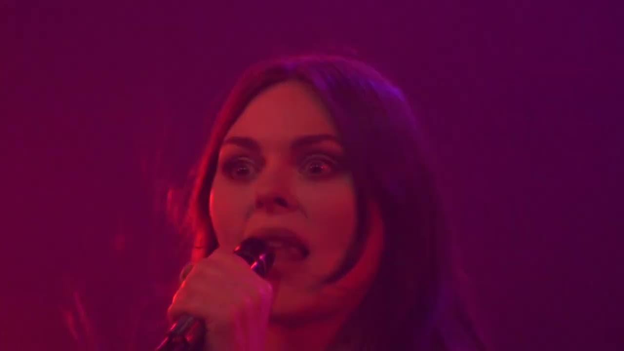 Bobbie Dazzle - Lightning Fantasy - Parish - Huddersfield - 12/11/24..