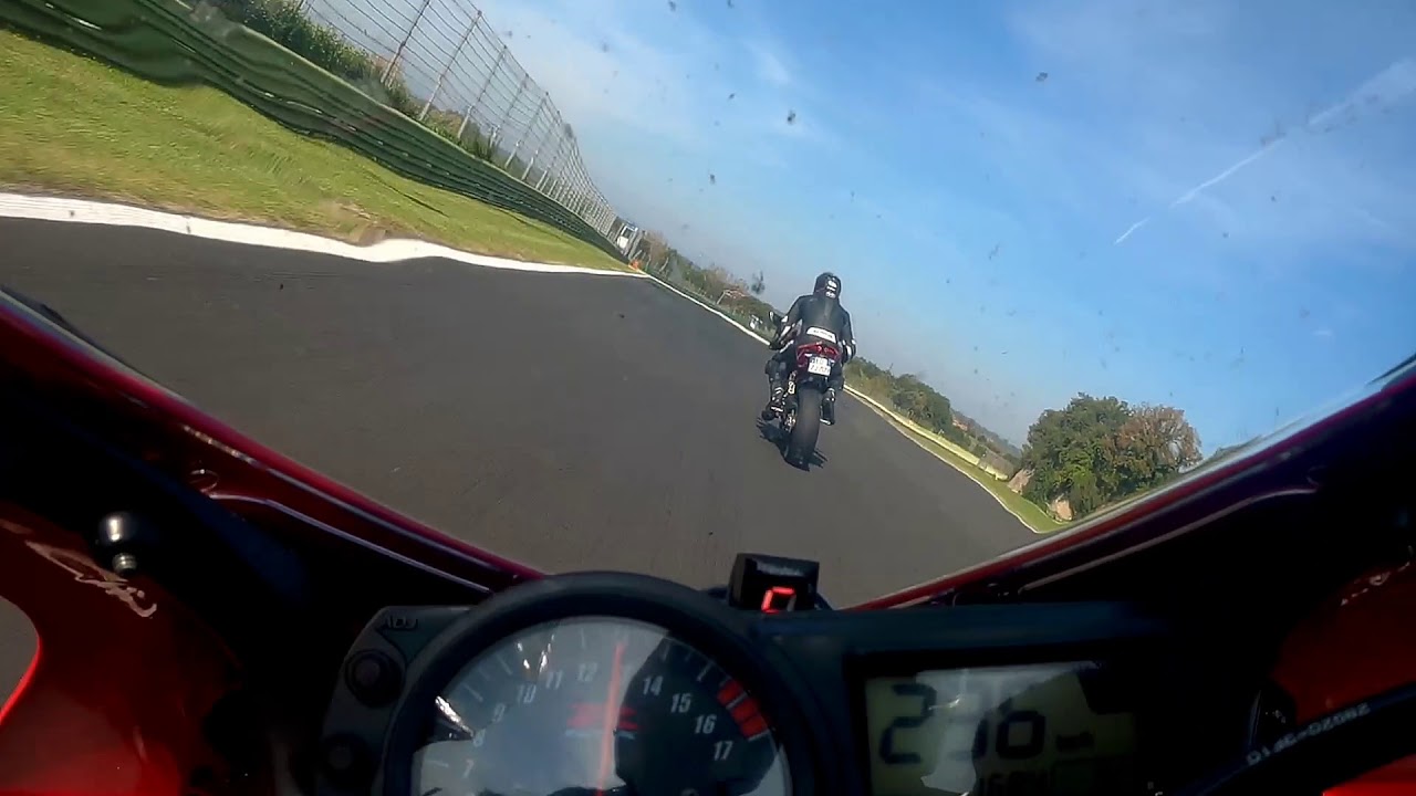 Vallelunga con gsx-r 600 prima volta in pista