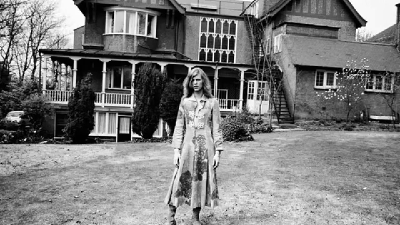 David Bowie - Hang Onto Yourself (1971 demo)