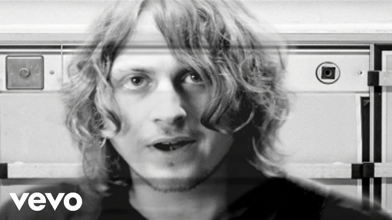 The Zutons - Oh Stacey (Look What You've Done!) (Video)