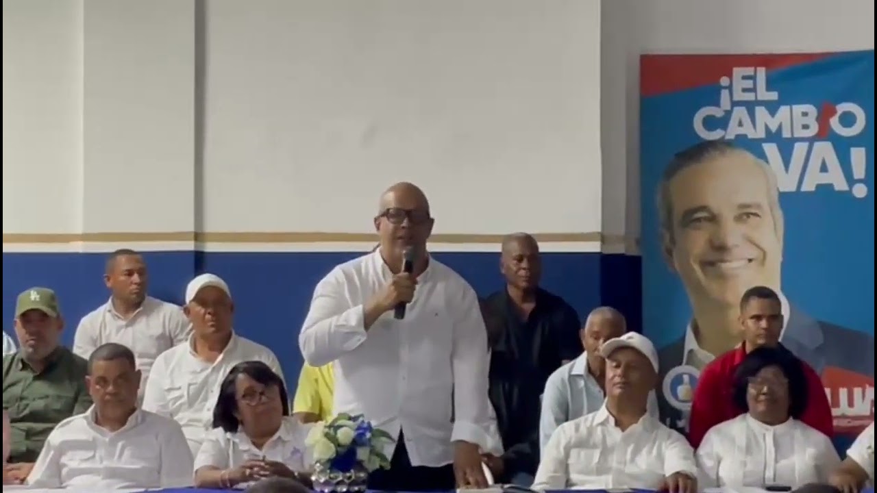 HIPOLITO MEJIA EN BARAHONA LLEVANDO UNIDAD DEL PRM