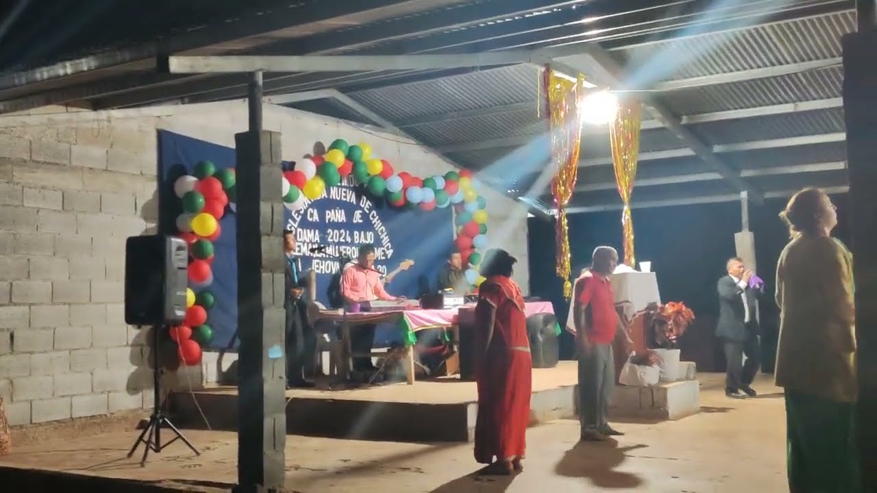 amanecida en chichica,en la alabanza pastor OVIDO MIRANDA