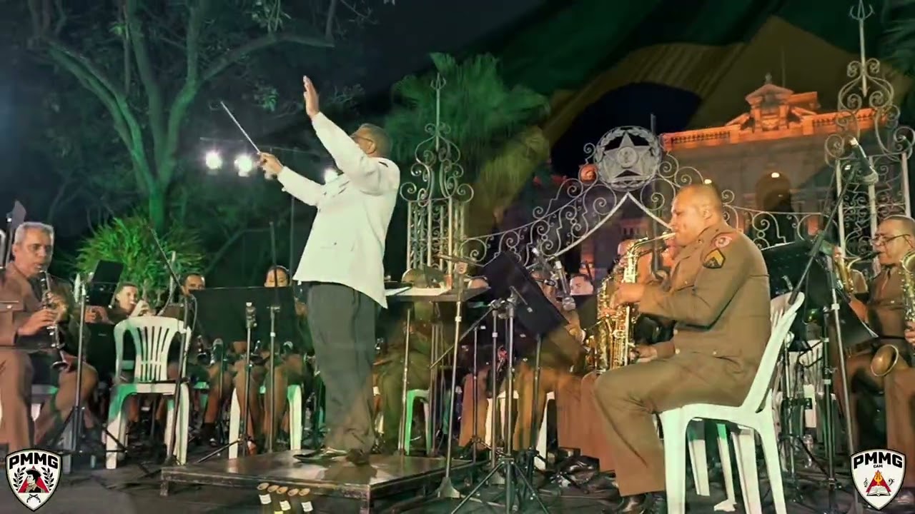  Hino a bandeira entrada do Oficial Porta Bandeira e Hino Nacional Brasileiro nos 250 anos da PMMG 🎶