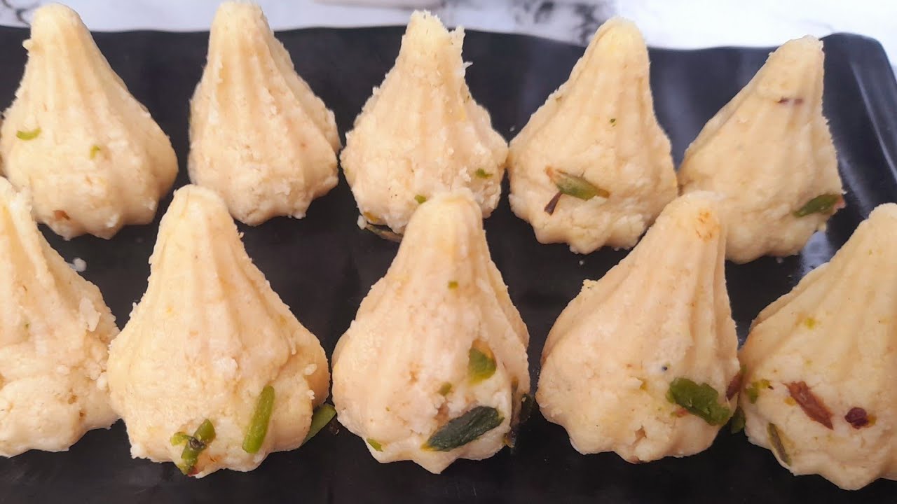 ना घी ना चासनी दो चम्मच मिल्क पाउडर से बनाऐ मलाई मोदक सबसे आसान और सिंपल रेसिपी परफेक्ट मोदक रेसिपी